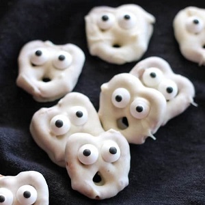 Ghost Pretzels 2