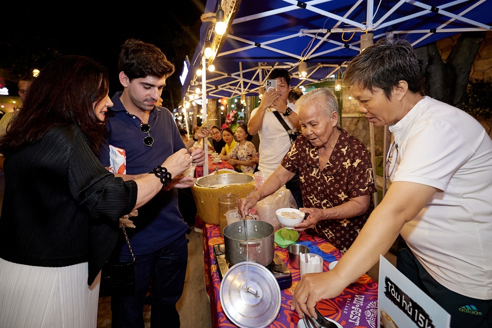 nha-hang-tai-thi-tran-hoang-hon