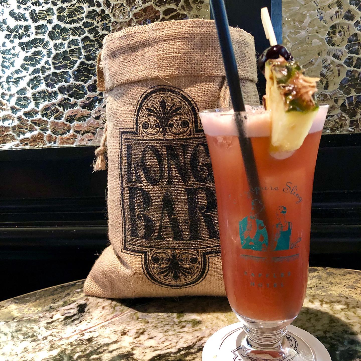 Long Bar, Raffles