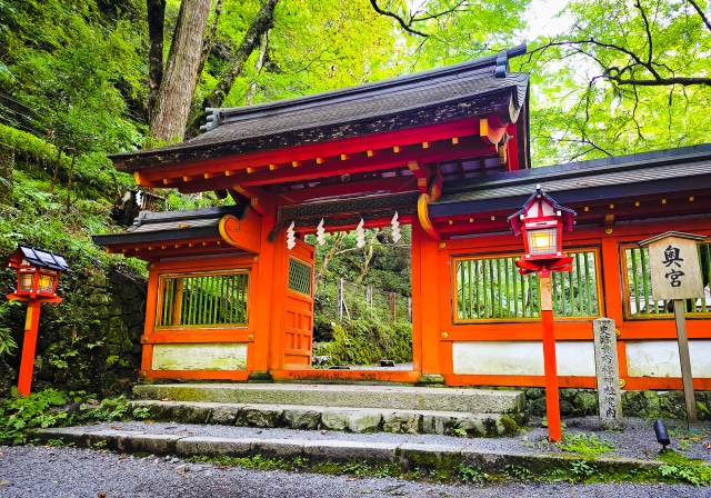 貴船神社