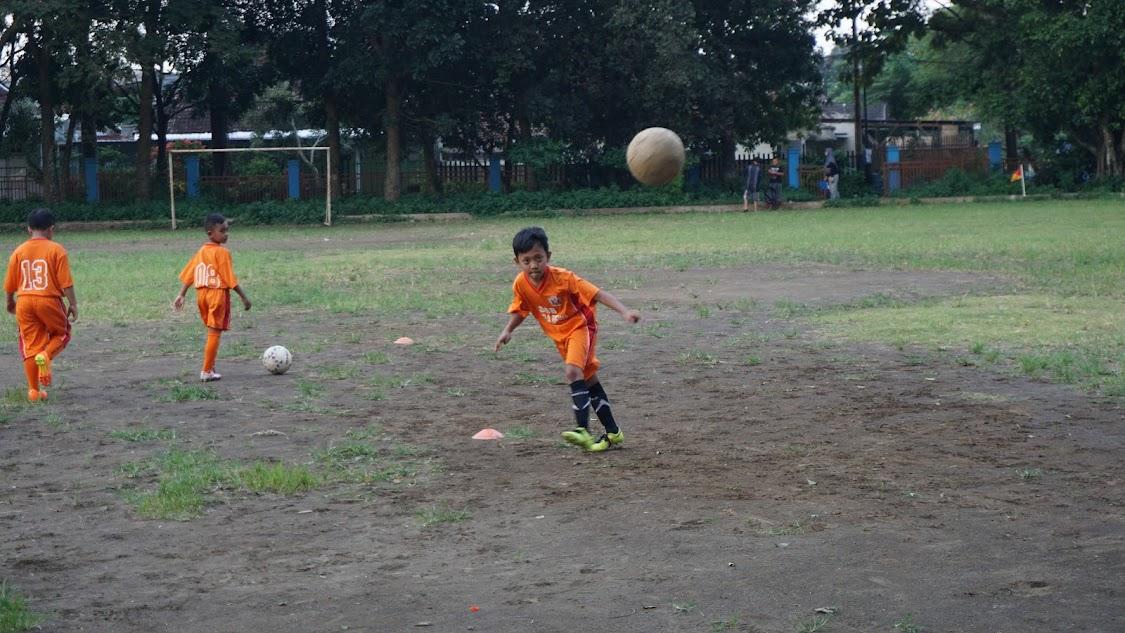 SSB Putra Dewa Malang, Sekolah Sepak Bola Malang