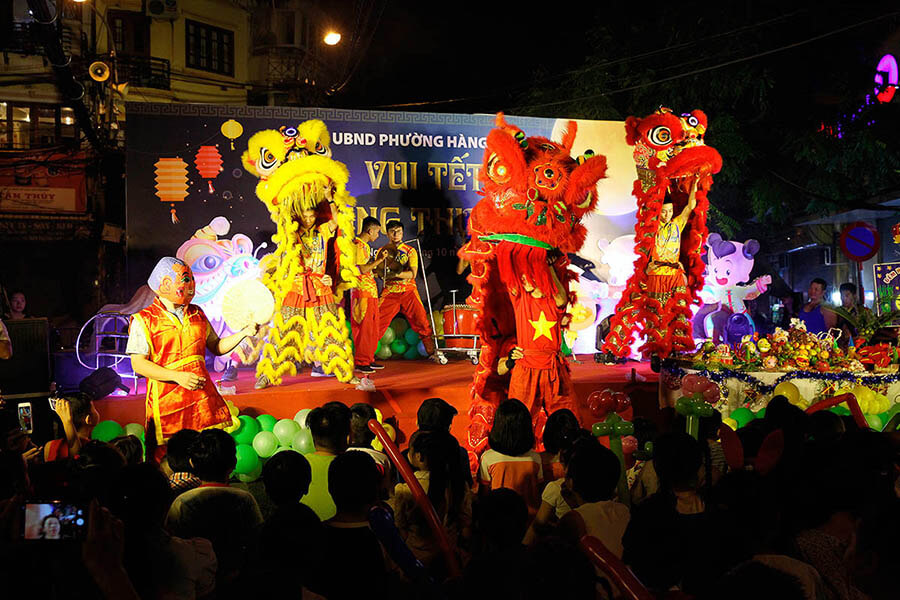 Vui tết trung thu với đoàn múa lân chuyên nghiệp