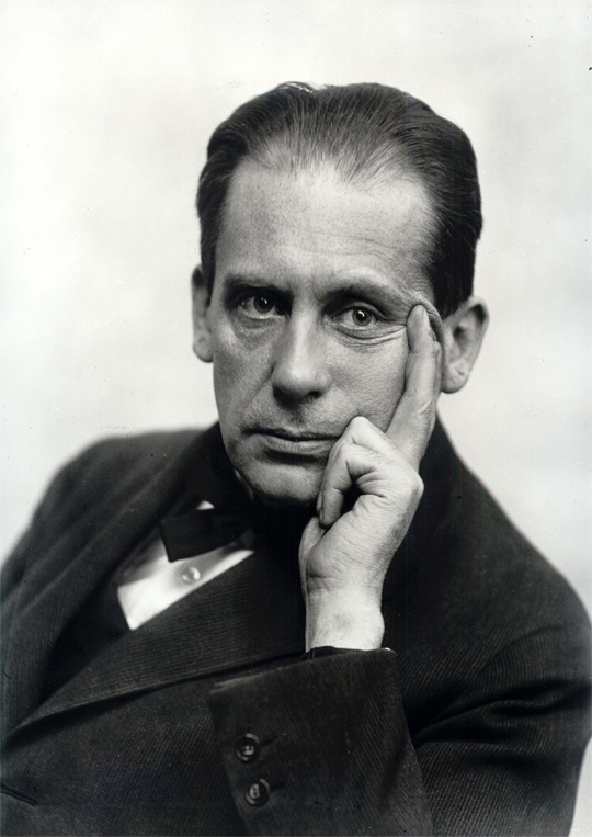 Image of Walter Gropius