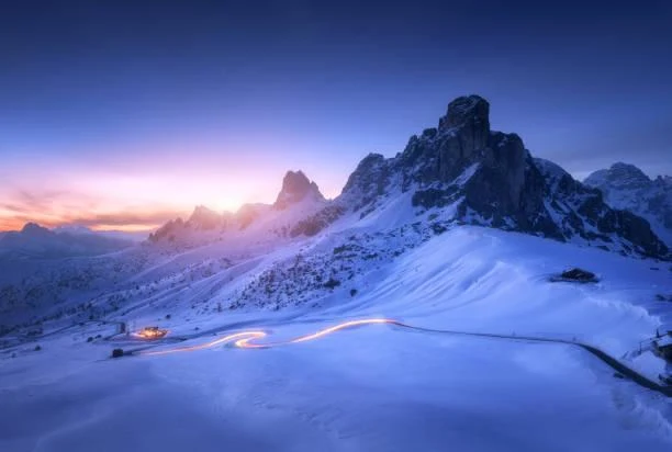 18 Reflective Lakes Surrounded by Majestic Peaks, reflective lakes, nature, forest, landscape, majestic peaks, mirror surface
