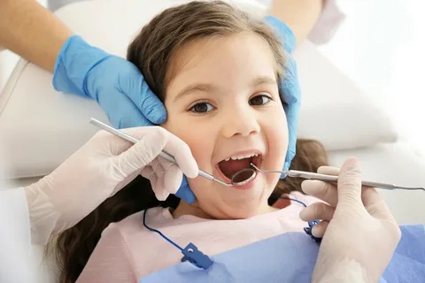 High-quality pediatric dental crowns in Houston at Pinnacle Pediatric Dentistry, restoring and protecting children's teeth.