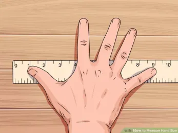 measuring hand using ruler