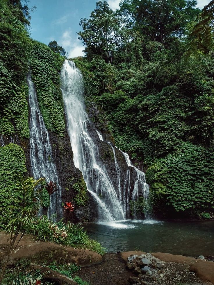 banyumala waterfal