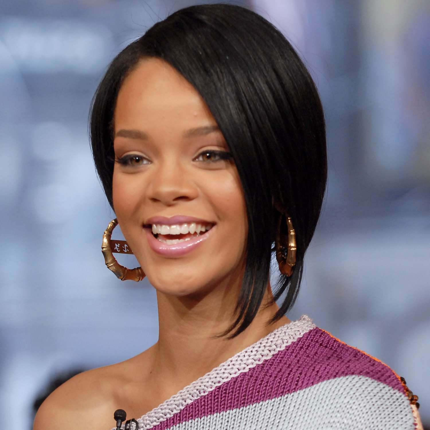 Rihanna rocking an asymmetrical bob