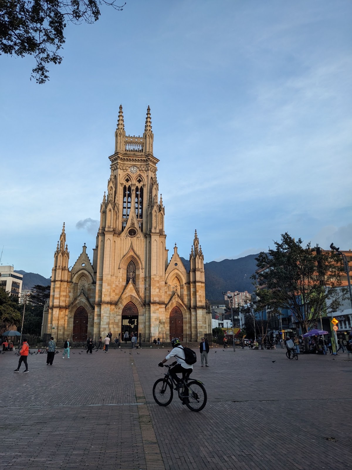 Plaza Lourdes, located in El Chapinero, is famous for being a hotspot of gay cruising, although presently, all activity has been shut down.