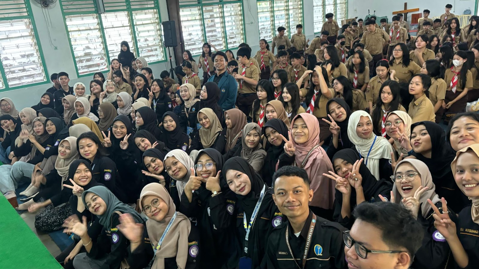 Gambar 2