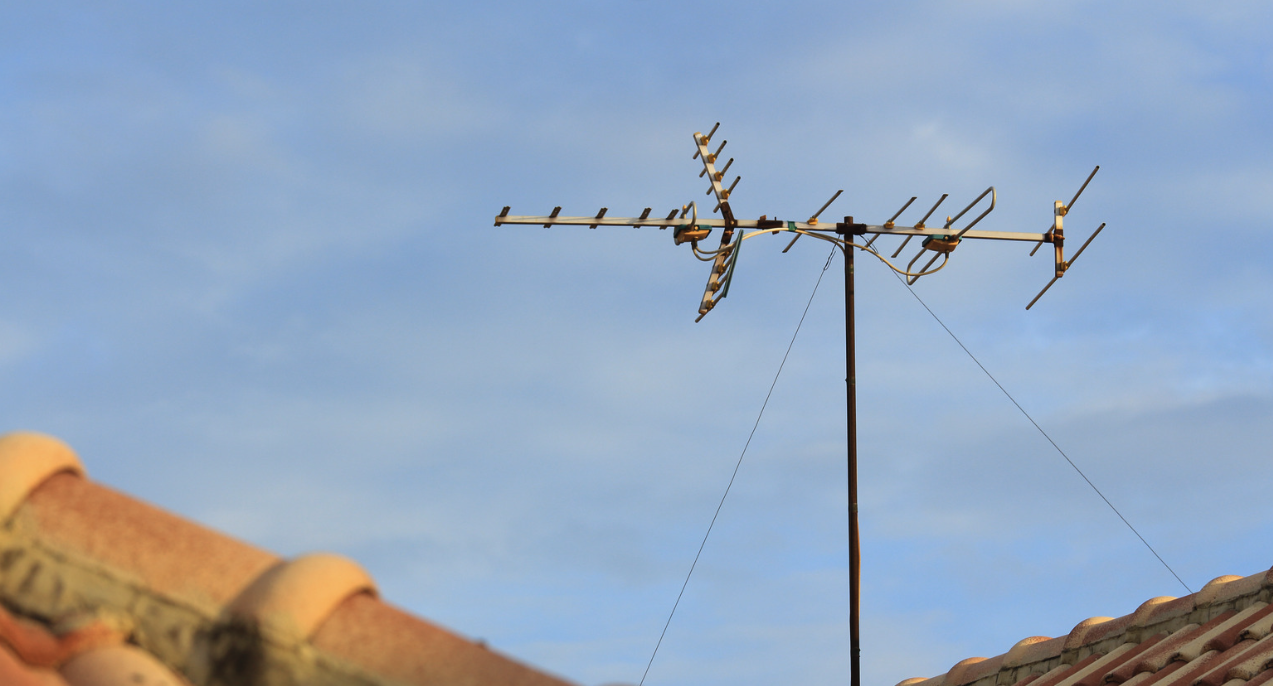 How Far Can the Best Long Range TV Antennas Really Reach?