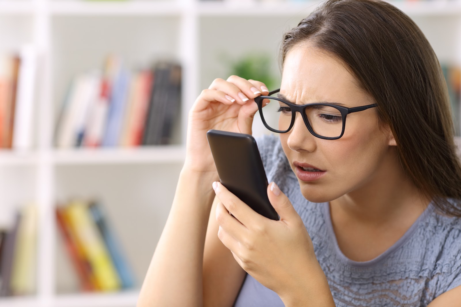 A woman finding interesting stuff online | Source: Getty Images