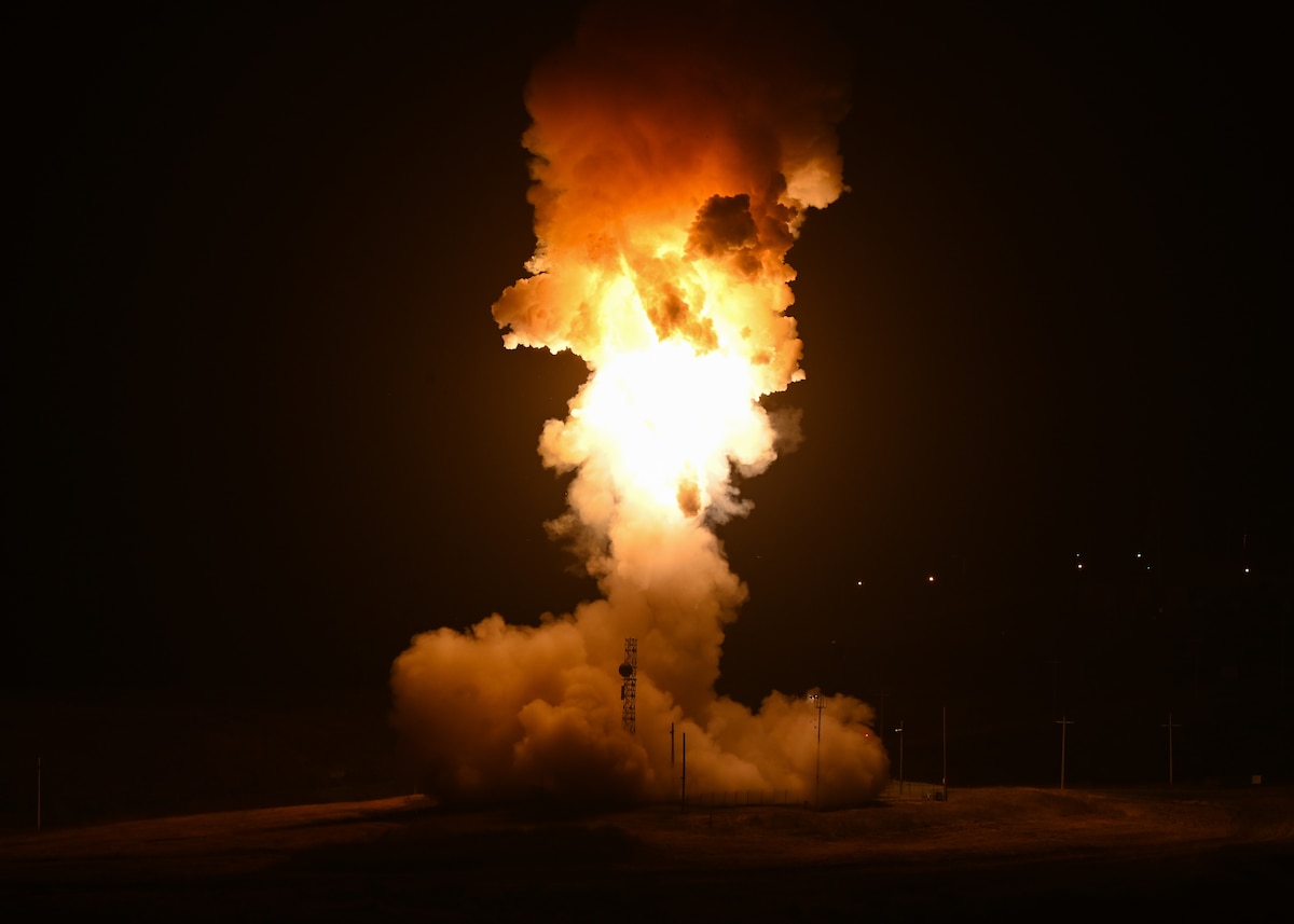 Minuteman III test launch showcases readiness of U.S. nuclear force's safe,  effective deterrent > Air Force Global Strike Command AFSTRAT-AIR > Article  Display