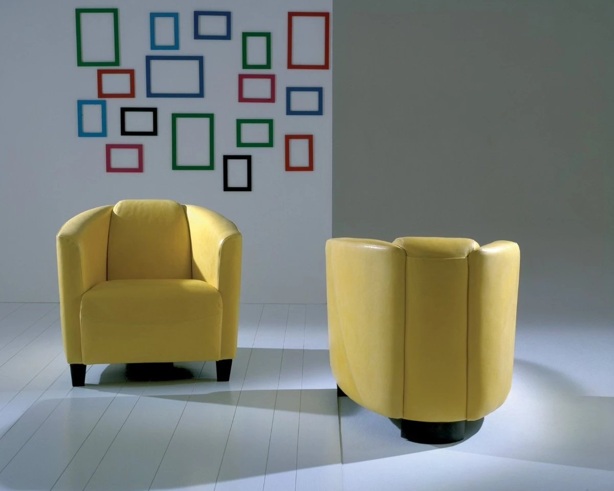 modern-living-room-chairs-online