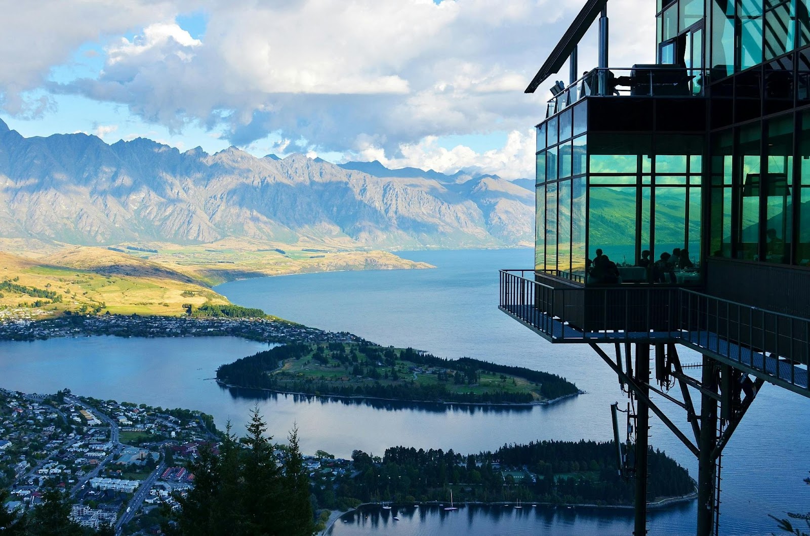 New Zealand: Serenity and Adventure in Perfect Balance