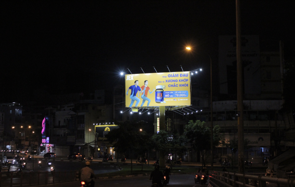 VINAMA cho thuê billboard tại Quận 5