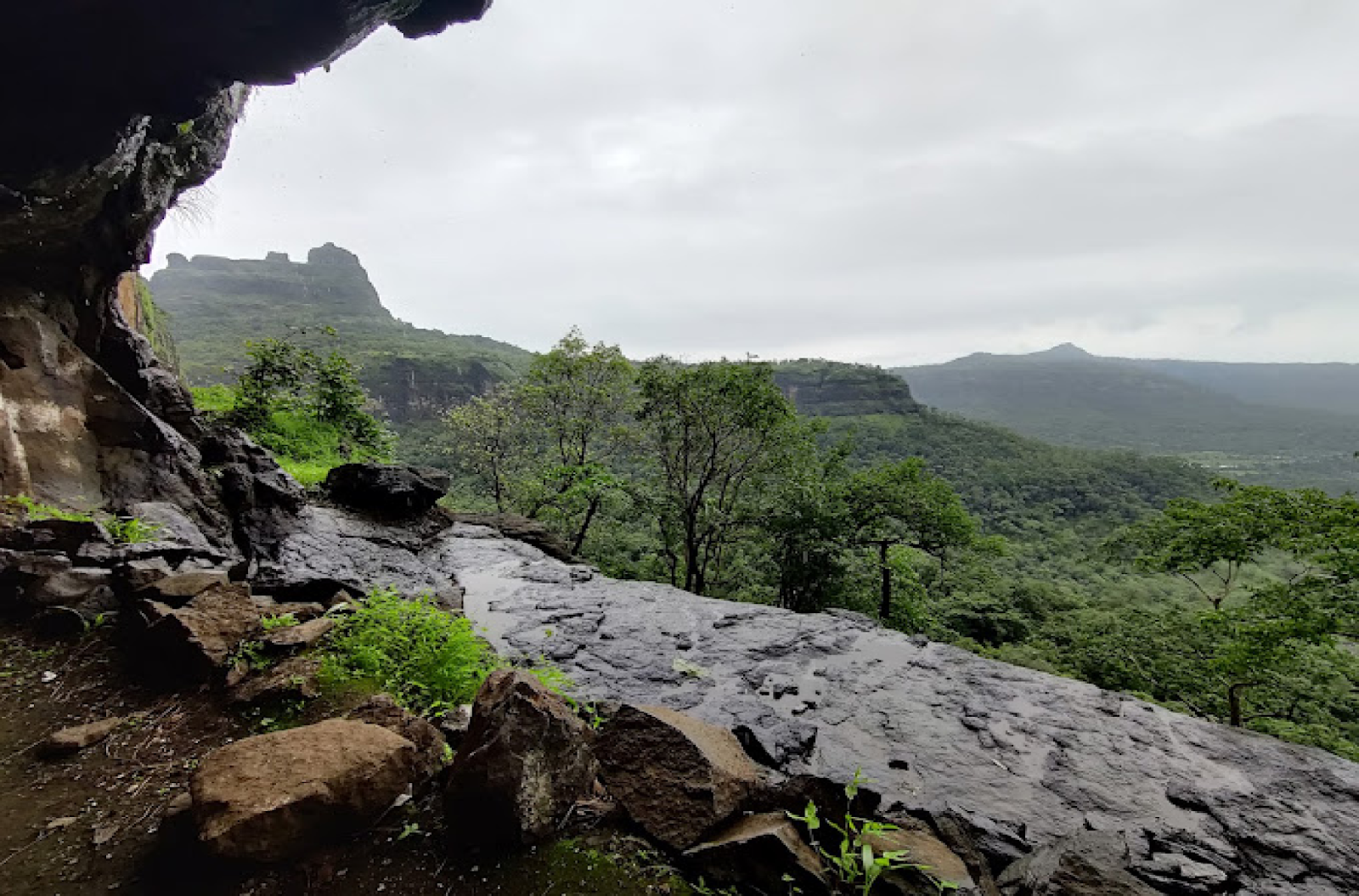 Stunning scenic view from Shidi Ghat Trek, highlighting the lush green landscape of Bhimashankar