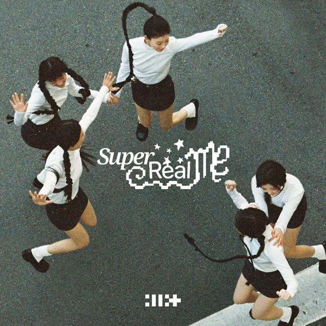 Album cover of Super Real Me by ILL’IT. The image depicts the five members of ILL’IT from above. They are  jumping in the air in a playful mood. In the center ot the image is the stylized  title of the album, ‘Super Real Me’