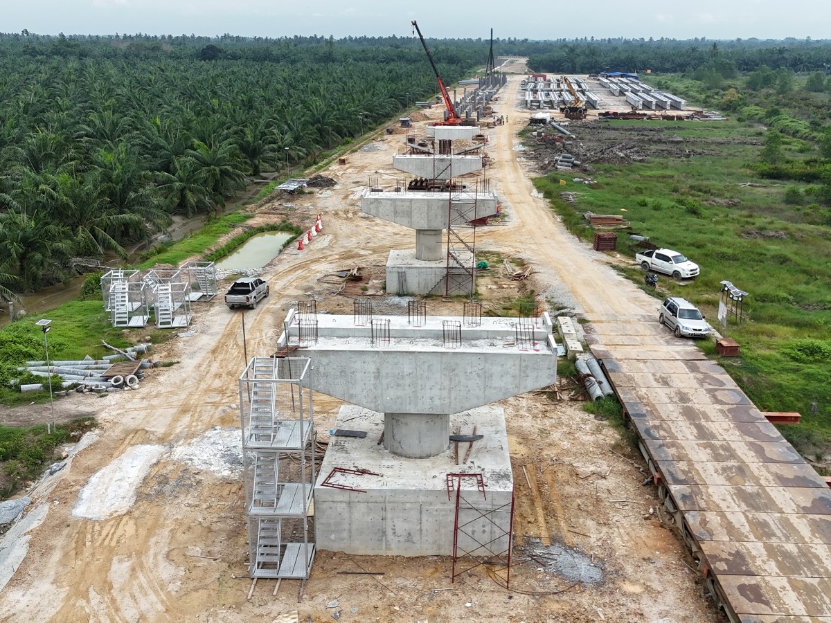 Jambatan Sungai Air Tawar