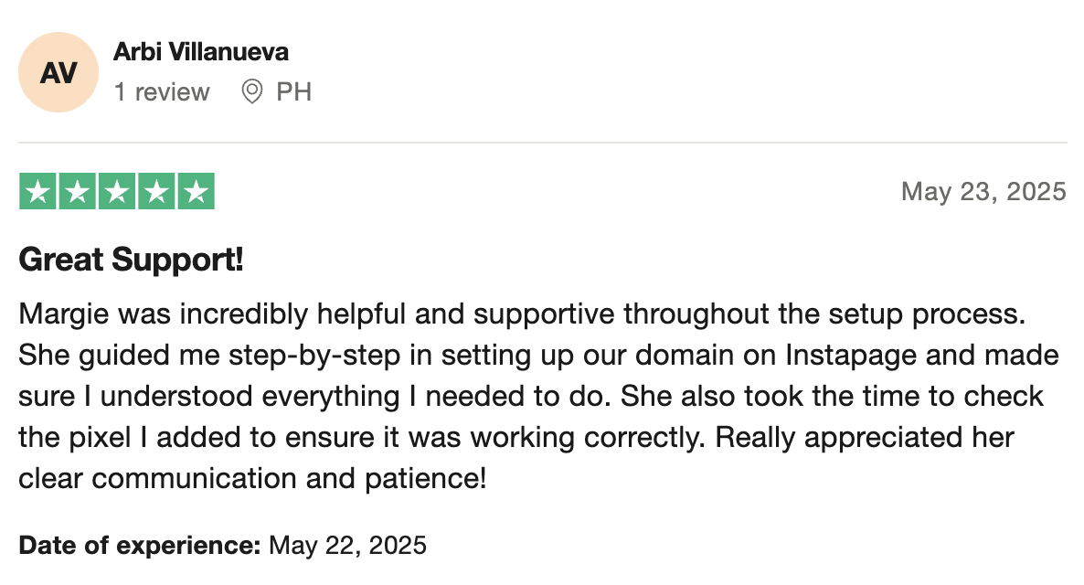 Screenshot of a user review for Instapages' responsive customer support
