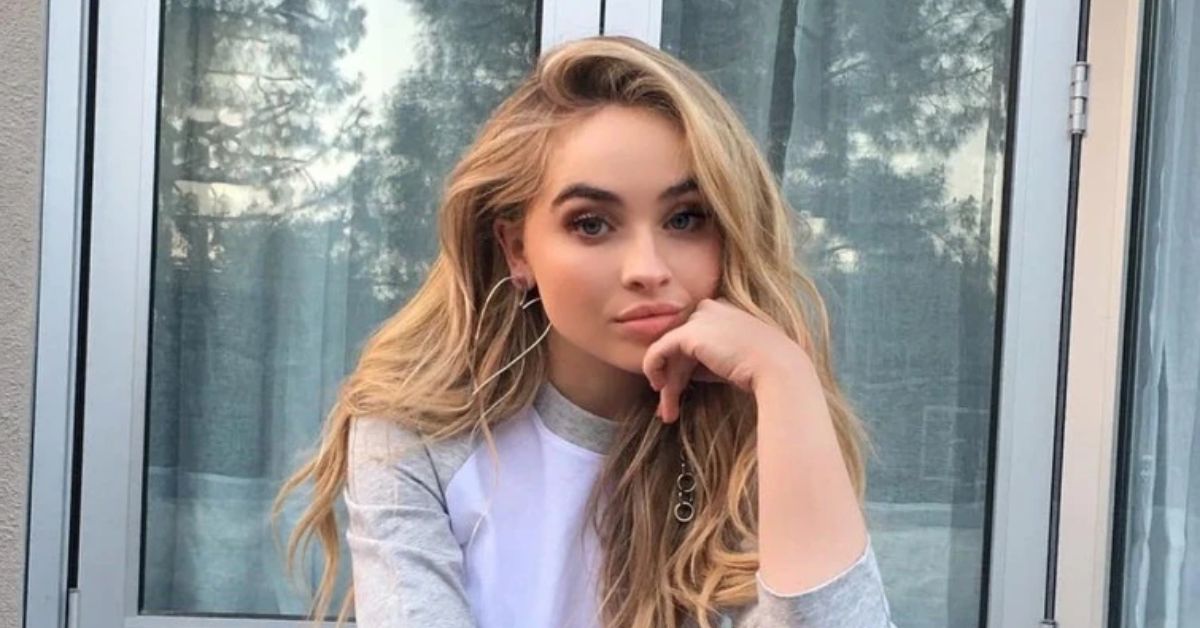 Sabrina Carpenter Height and Weight