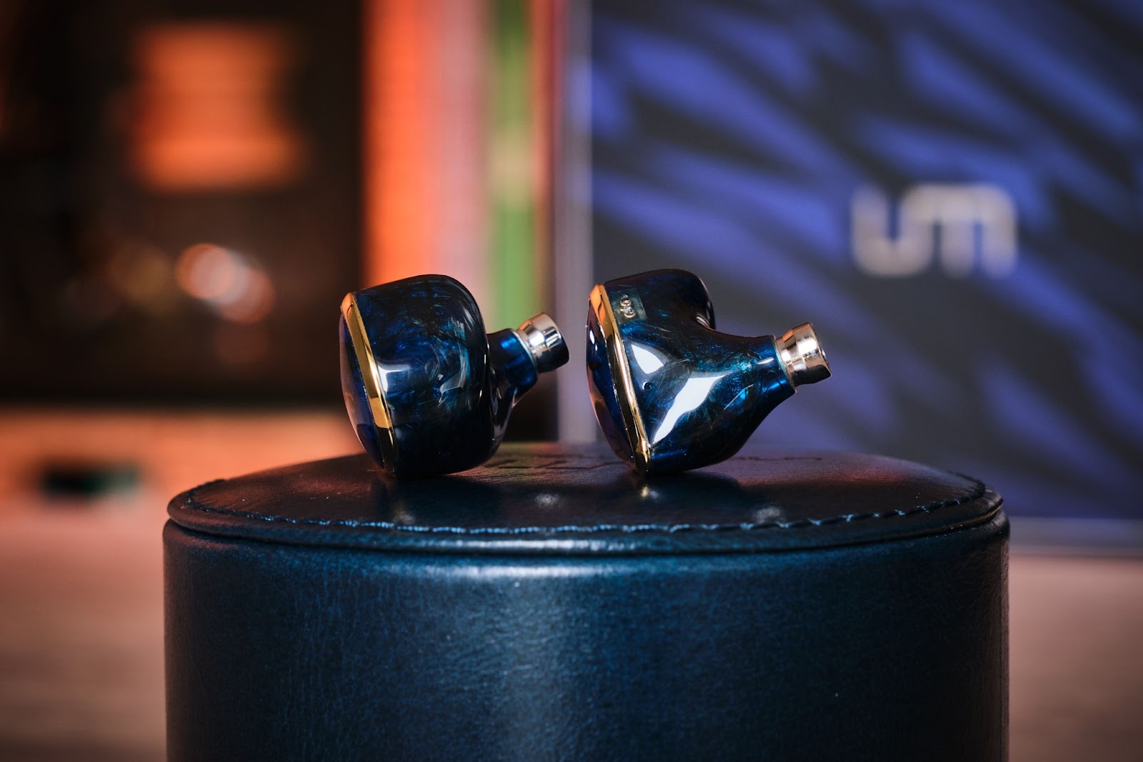 Unique Melody MEST MKIII CF | Headphone Reviews and Unique Melody MEST MKIII CF | Headphone Reviews and