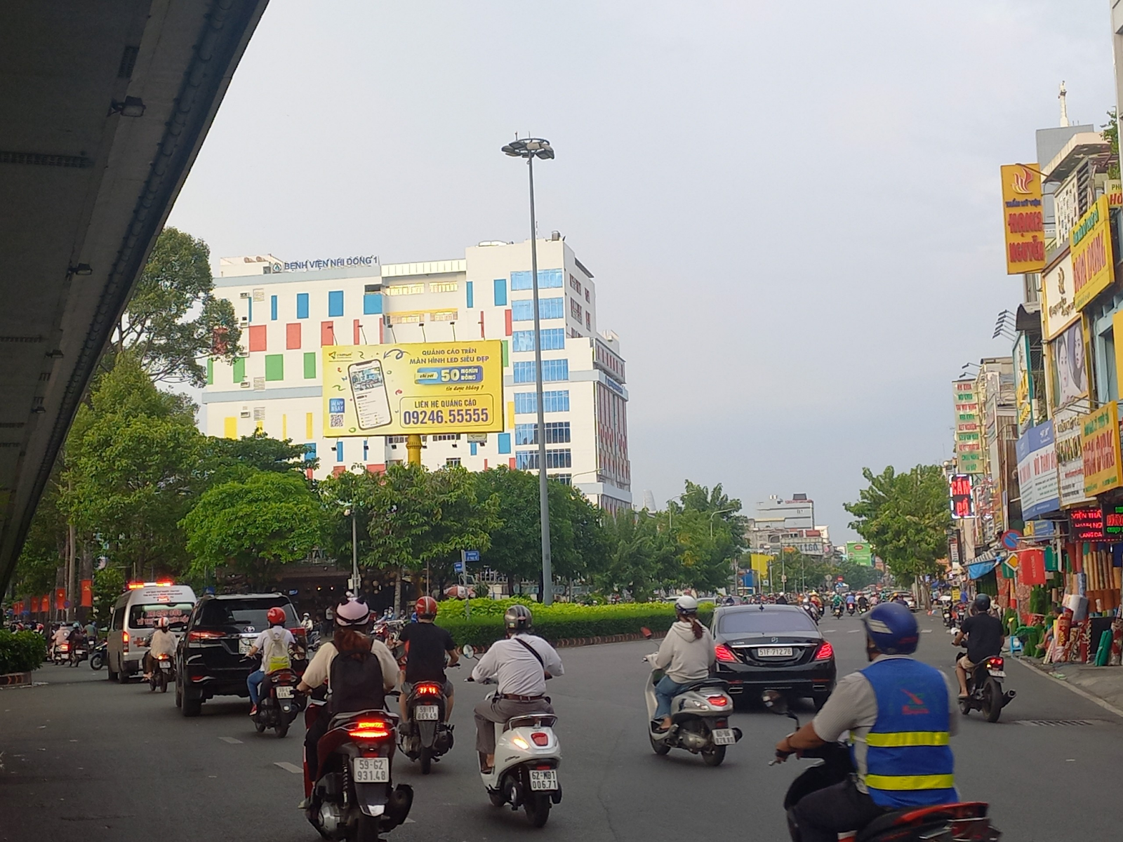 thuê billboard tại quận 10

