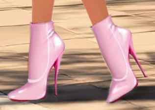 A close-up of a person's legs

AI-generated content may be incorrect.