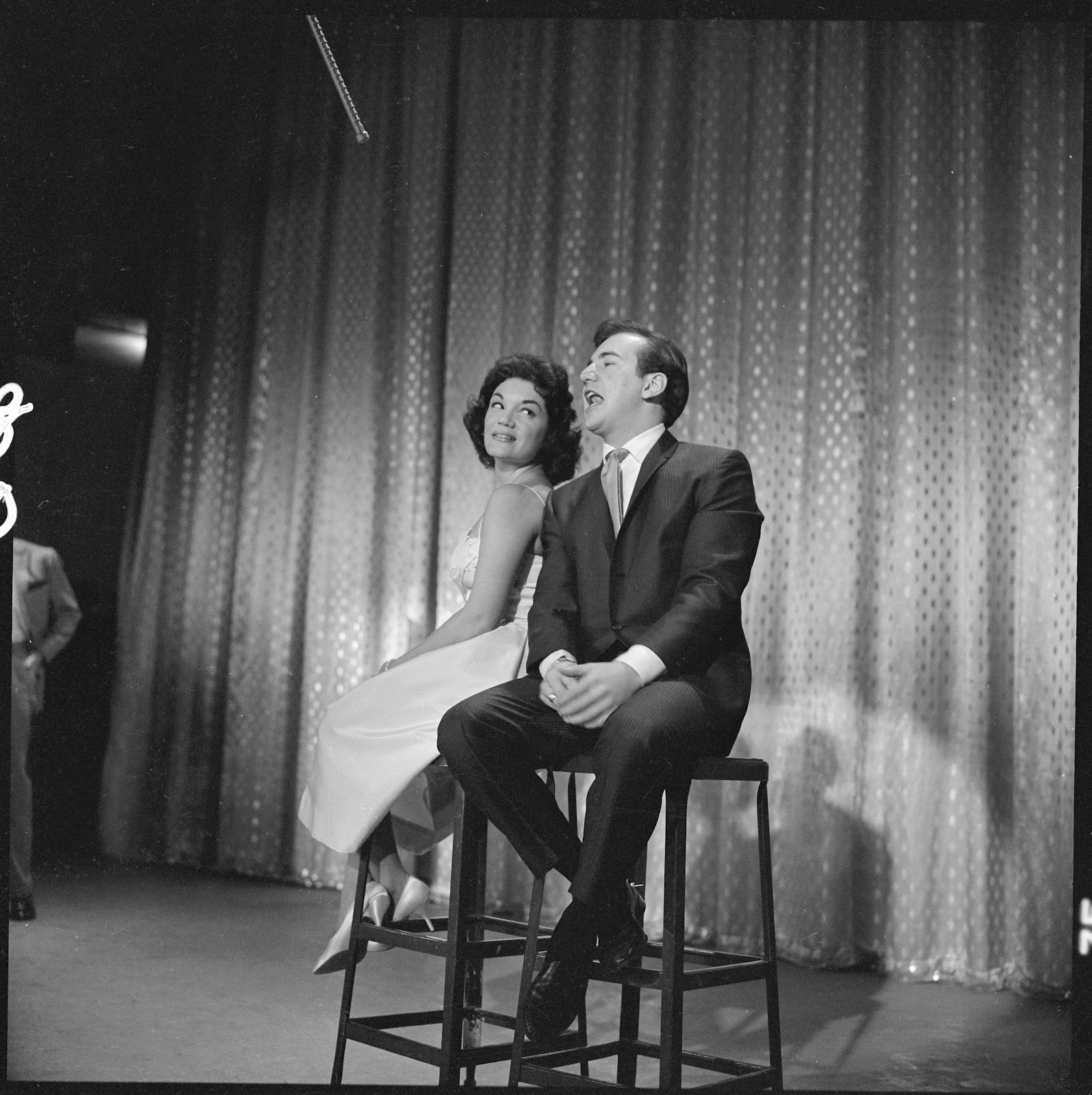 The singer-actress and Bobby Darin performing on "The Ed Sullivan Show" on January 3, 1960 | Source: Getty Images