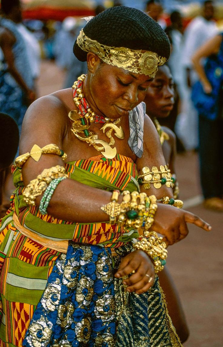 Adowa Dance performed by an elder woman. 