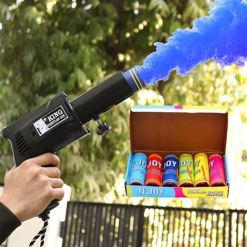 holi-colour-shooting-sparkular-gun