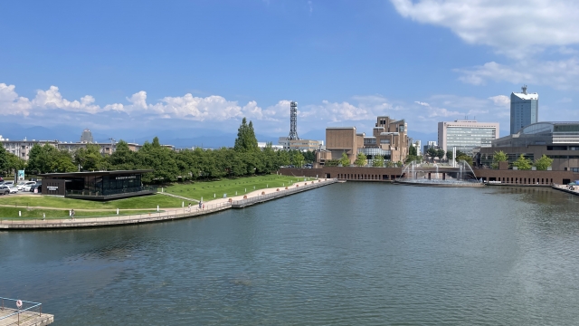 富山市の風景