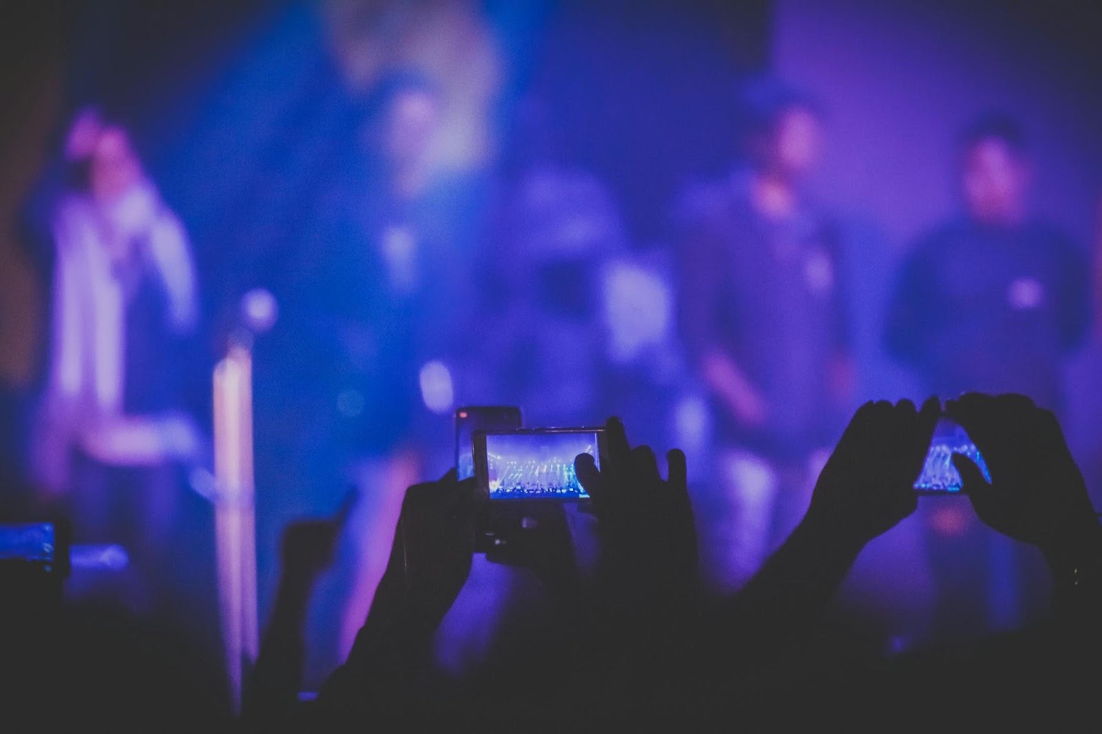 Behind the Scenes of Your Favorite Music News