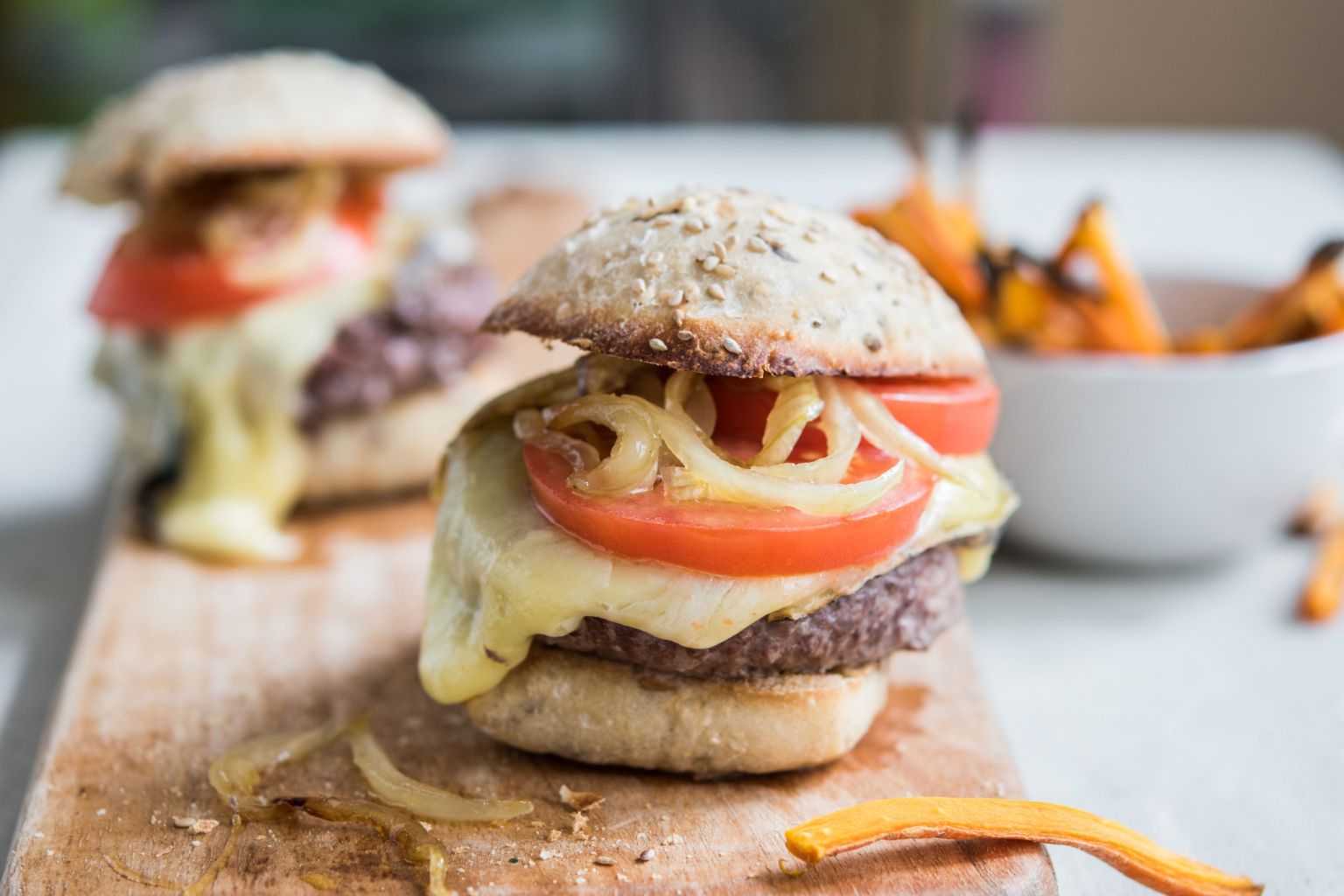 Recette de burger à la française, à la tomme du Jura