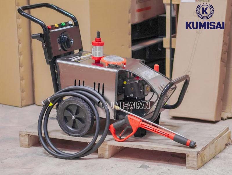 Máy rửa xe công nghiệp - Nhân đôi hiệu suất cho tiệm rửa xe chuyên nghiệp