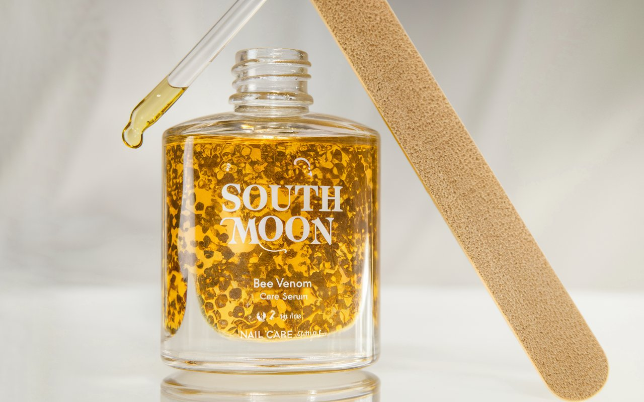 South Moon Bee Venom Nail Care Serum