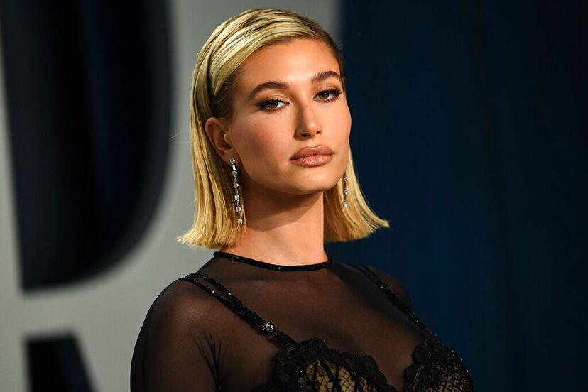 Hailey Stanley Baldwin PlanetSuzy Pictures