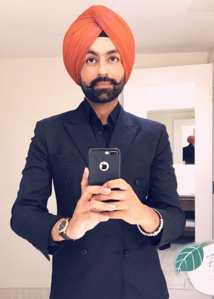 Pin by Gurjinder on dress code with turban | Sardar fashion ...