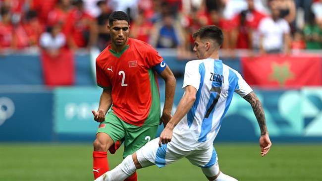 Achraf Hakimi chỉ trích hành vi của CĐV Morocco trước Argentina 1