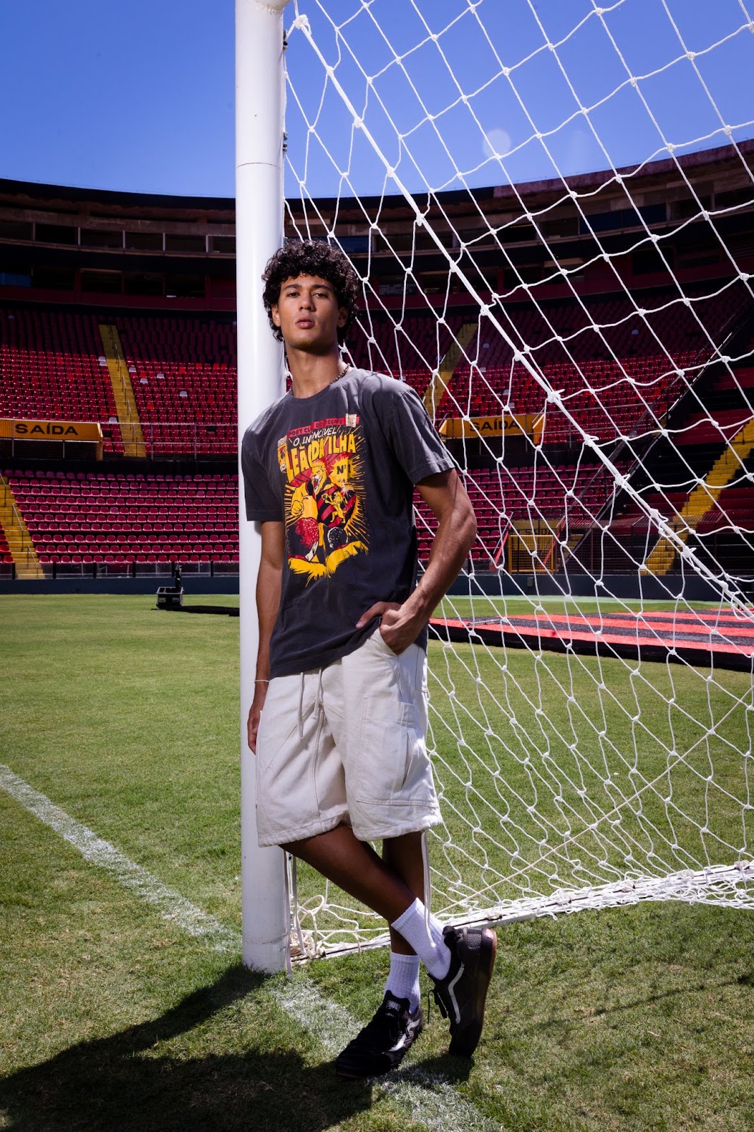 Modelo para a coleção Sport Club do Recife para a coleção da Chico Rei