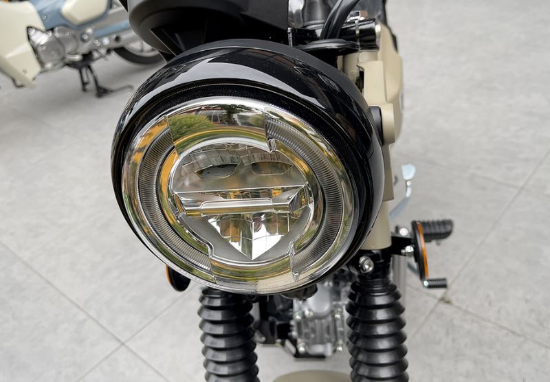 Cụm đèn Honda CT125 