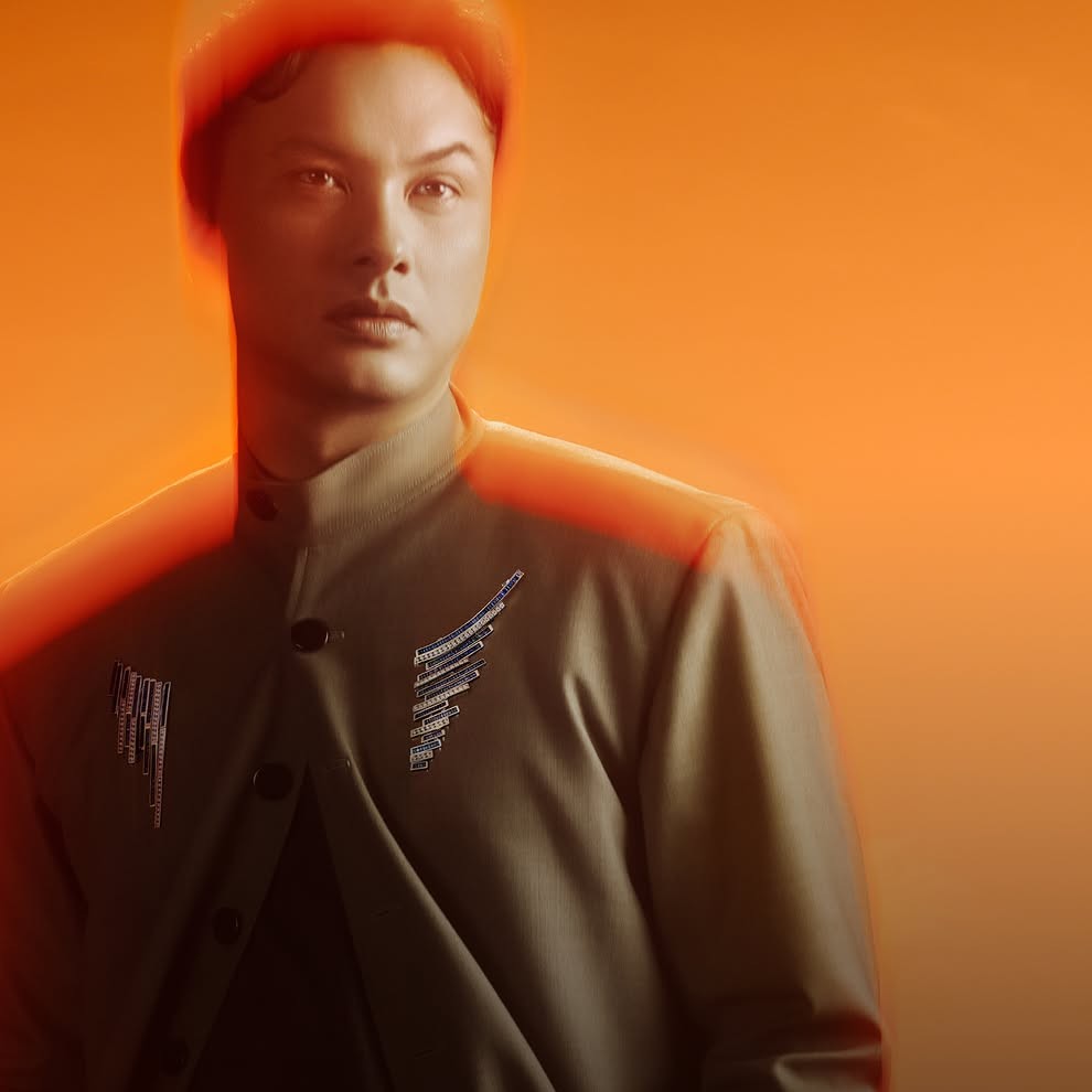 Nicholas Saputra sebagai Creative Director MONDIAL Precious Fire