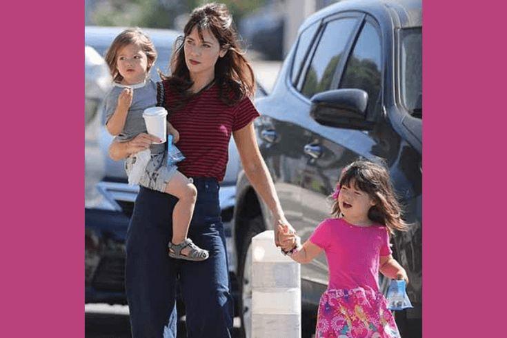 Why did Zooey Deschanel name her daughter Elsie Otter?
