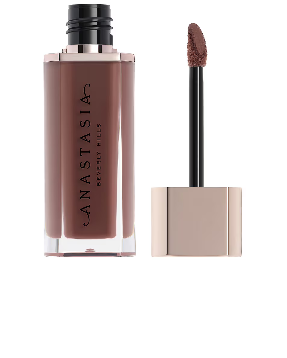 brown lipstick