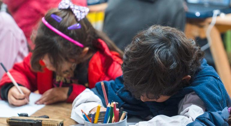 La ONG Volando Alto ayuda a los niños a aprender en Concordia, Entre Ríos, Argentina, con el objetivo de romper el círculo de la pobreza.