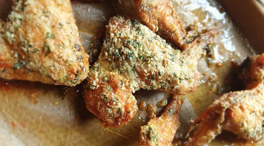 Crispy Carnivore Chicken Wings 