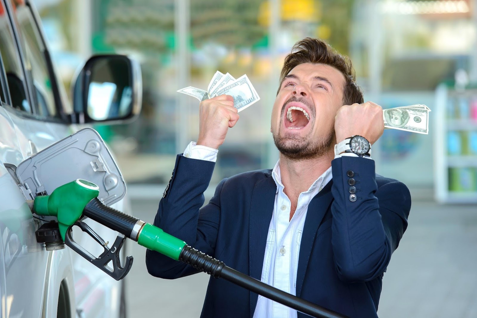Car & Automotive Tips to Save Money on Gas
