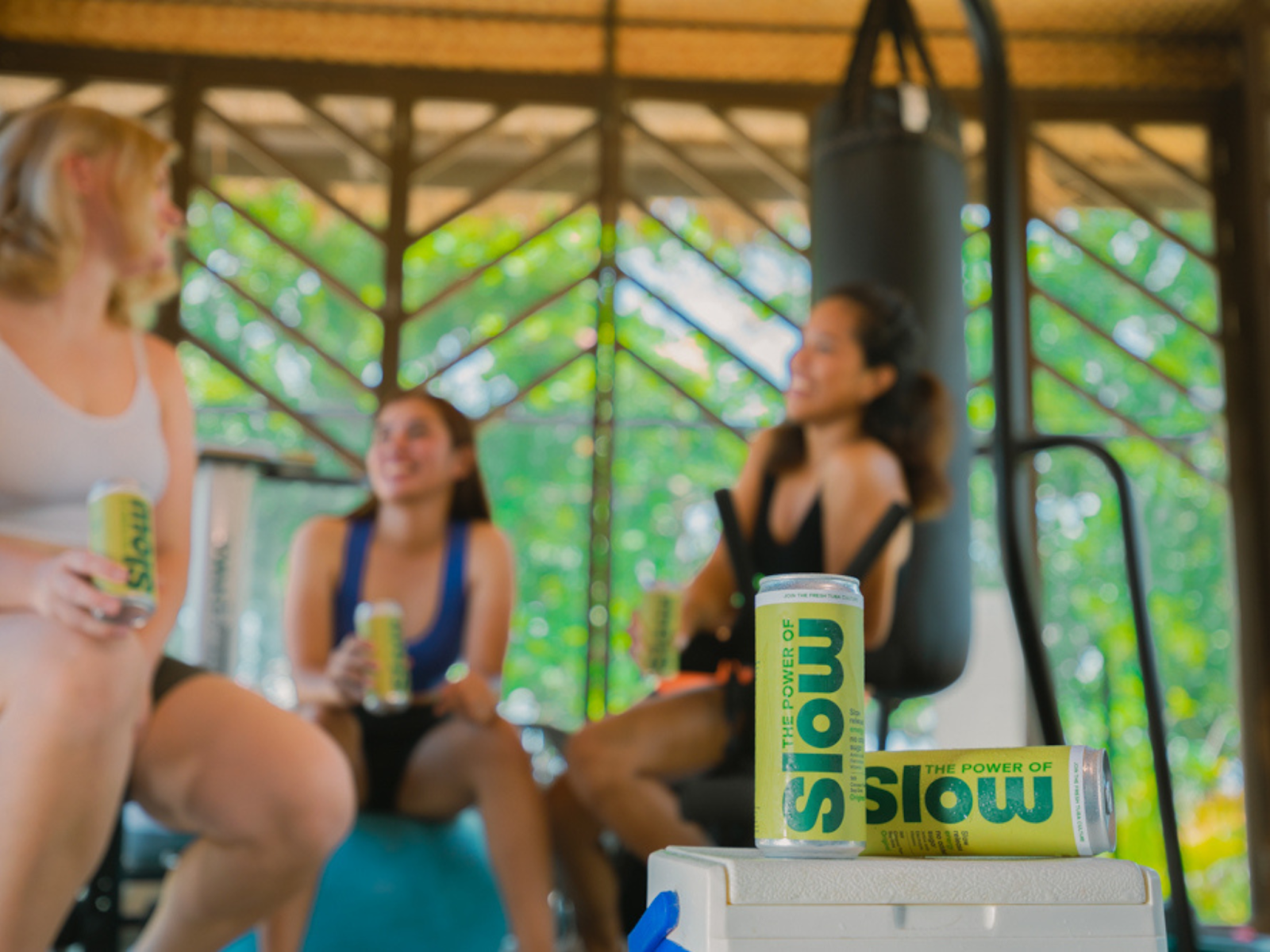 SLOW - Perfect Hydration Partner