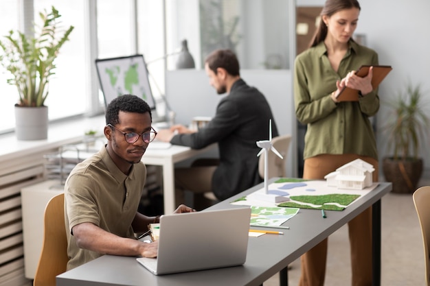 The Role of Technology in Sustainable Living