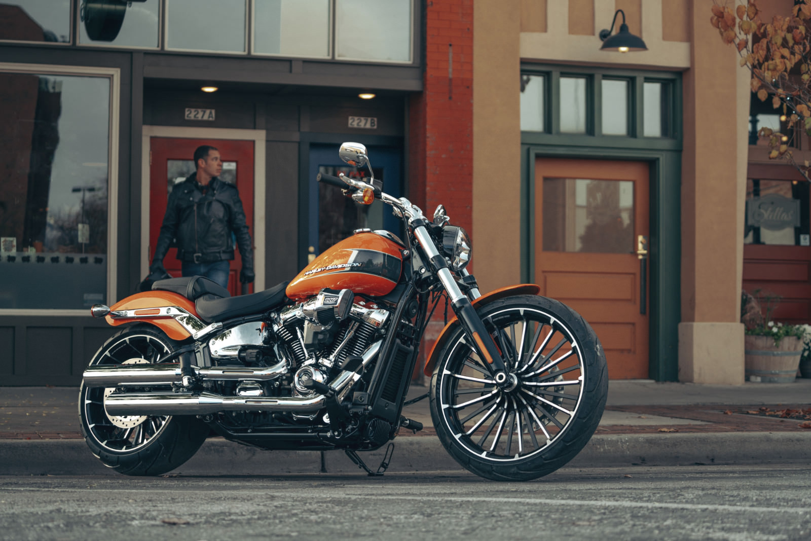 รถมอเตอร์ไซค์ Harley-Davidson 117 Milwaukee-Eight / Engine : 1,923 ซีซี